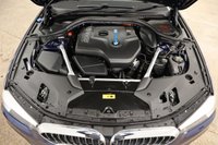 USED 2018 18 BMW 5 SERIES 2.0 530E SE 4d 249 BHP With factory extras of Heads Up Display, Park Assistant Plus and Lumbar Support Front Seats