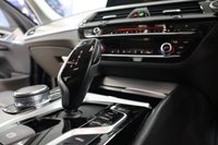 USED 2018 18 BMW 5 SERIES 2.0 530E SE 4d 249 BHP With factory extras of Heads Up Display, Park Assistant Plus and Lumbar Support Front Seats