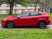 USED 2016 16 VOLVO V40 2.0 D2 R-DESIGN LUX NAV 5d 118 BHP 