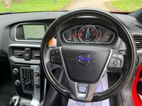 USED 2016 16 VOLVO V40 2.0 D2 R-DESIGN LUX NAV 5d 118 BHP 