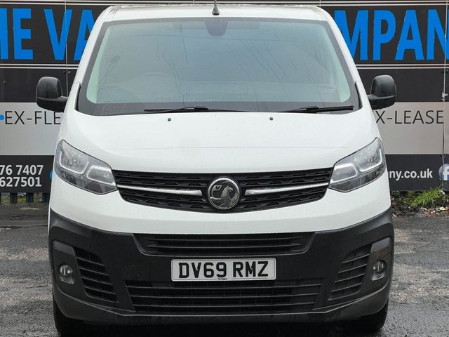 2019 VAUXHALL VIVARO - Photo 3