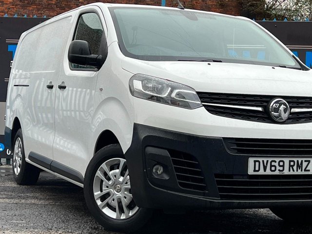 2019 VAUXHALL VIVARO - Photo 12