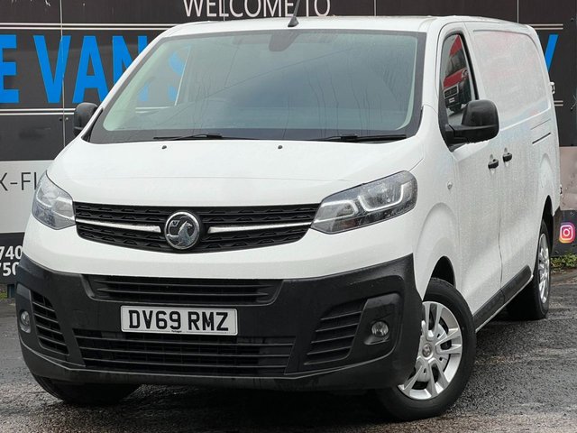 2019 VAUXHALL VIVARO - Photo 11