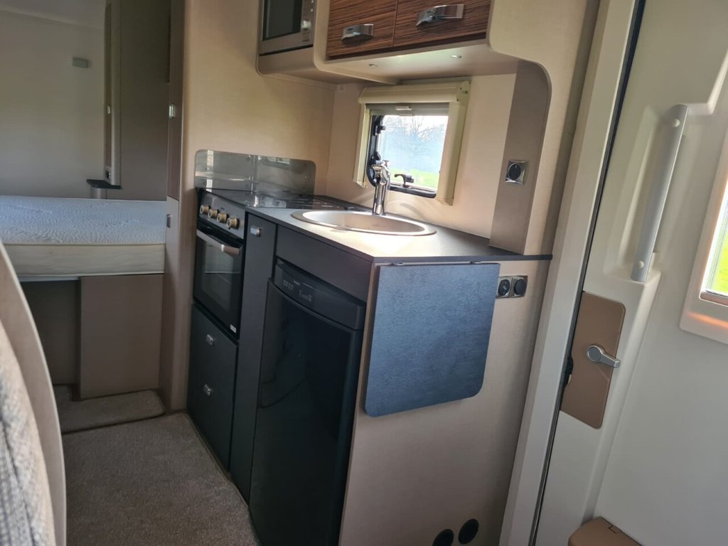 USED 2020 70 FIAT SWIFT Spirit 494 Concept 4 Berth FINANCE AVAILABLE
