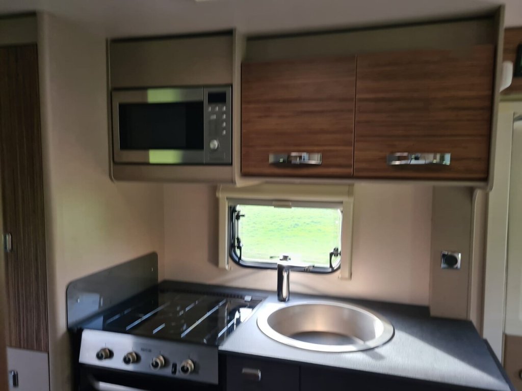 USED 2020 70 FIAT SWIFT Spirit 494 Concept 4 Berth FINANCE AVAILABLE