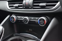 USED 2020 20 ALFA ROMEO GIULIA 2.0 TB VELOCE TI 4d 277 BHP CARBON MIRRORS / FULL HISTORY