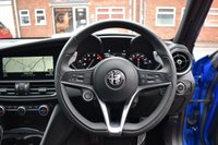 USED 2020 20 ALFA ROMEO GIULIA 2.0 TB VELOCE TI 4d 277 BHP CARBON MIRRORS / FULL HISTORY