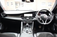 USED 2020 20 ALFA ROMEO GIULIA 2.0 TB VELOCE TI 4d 277 BHP CARBON MIRRORS / FULL HISTORY