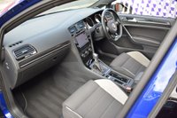 USED 2016 66 VOLKSWAGEN GOLF 2.0 R DSG 5d 298 BHP PAN ROOF / 1 OWNER / DYNAUDIO