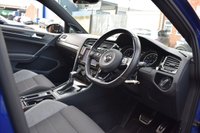 USED 2016 66 VOLKSWAGEN GOLF 2.0 R DSG 5d 298 BHP PAN ROOF / 1 OWNER / DYNAUDIO