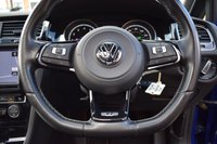 USED 2016 66 VOLKSWAGEN GOLF 2.0 R DSG 5d 298 BHP PAN ROOF / 1 OWNER / DYNAUDIO