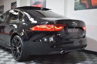 USED 2018 11 JAGUAR XF 2.0 R-SPORT INGENIUM AWD 4d 297 BHP PAN ROOF / MERIDIAN / BLACK PK