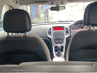 USED 2014 14 VAUXHALL ASTRA 2.0 SRI CDTI S/S 5d 163 BHP LOW MILES........STUNNING COLOUR