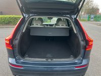 USED 2017 67 VOLVO XC60 2.0 D4 MOMENTUM AWD 5d 188 BHP 