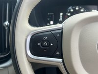 USED 2017 67 VOLVO XC60 2.0 D4 MOMENTUM AWD 5d 188 BHP 