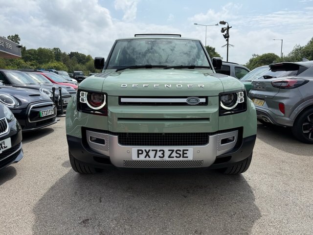 View our LAND ROVER DEFENDER