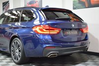 USED 2018 68 BMW 5 SERIES 3.0 540I XDRIVE M SPORT TOURING 5d 335 BHP PAN ROOF / VDC / ICON LED'S