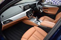 USED 2018 68 BMW 5 SERIES 3.0 540I XDRIVE M SPORT TOURING 5d 335 BHP PAN ROOF / VDC / ICON LED'S