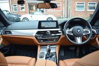 USED 2018 68 BMW 5 SERIES 3.0 540I XDRIVE M SPORT TOURING 5d 335 BHP PAN ROOF / VDC / ICON LED'S
