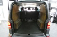 USED 2019 19 VOLKSWAGEN TRANSPORTER 2.0 T32 TDI KOMBI HIGHLINE BMT AIR CON REAR TAILGATE 1 OWNER FULL SERVICE HISTORY 5 SEATS WITH AIR CON