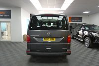 USED 2019 19 VOLKSWAGEN TRANSPORTER 2.0 T32 TDI KOMBI HIGHLINE BMT AIR CON REAR TAILGATE 1 OWNER FULL SERVICE HISTORY 5 SEATS WITH AIR CON