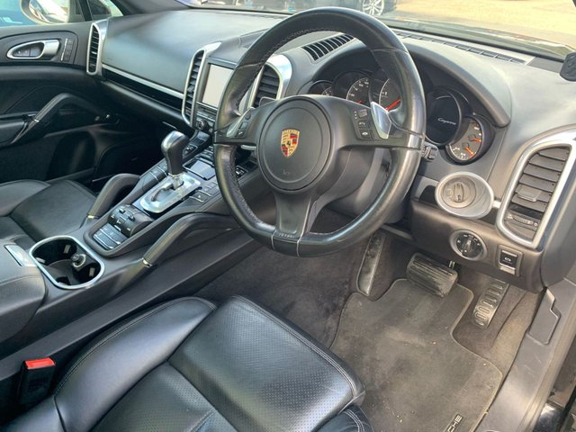 View our PORSCHE CAYENNE