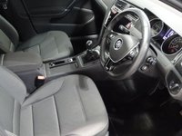 USED 2017 67 VOLKSWAGEN GOLF 1.5 SE NAVIGATION TSI EVO 5d 129 BHP FSH SAT NAV CRUISE CAMERA SENSORS