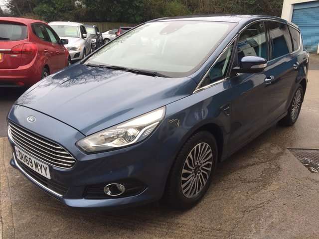 2019 69 Ford S-Max 2.0 TITANIUM ECOBLUE 5d 148 BHP