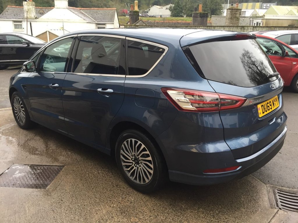 USED 2019 69 FORD S-MAX 2.0 TITANIUM ECOBLUE 5d 148 BHP DAB + SAT NAV