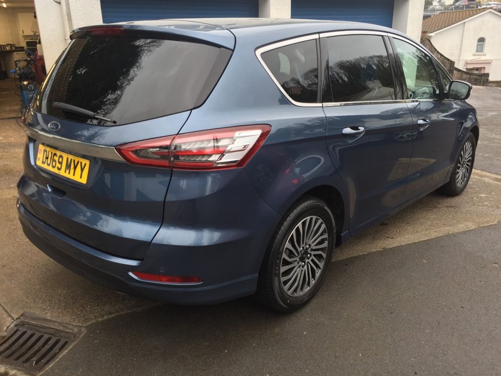 USED 2019 69 FORD S-MAX 2.0 TITANIUM ECOBLUE 5d 148 BHP DAB + SAT NAV
