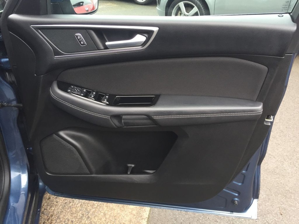 USED 2019 69 FORD S-MAX 2.0 TITANIUM ECOBLUE 5d 148 BHP DAB + SAT NAV