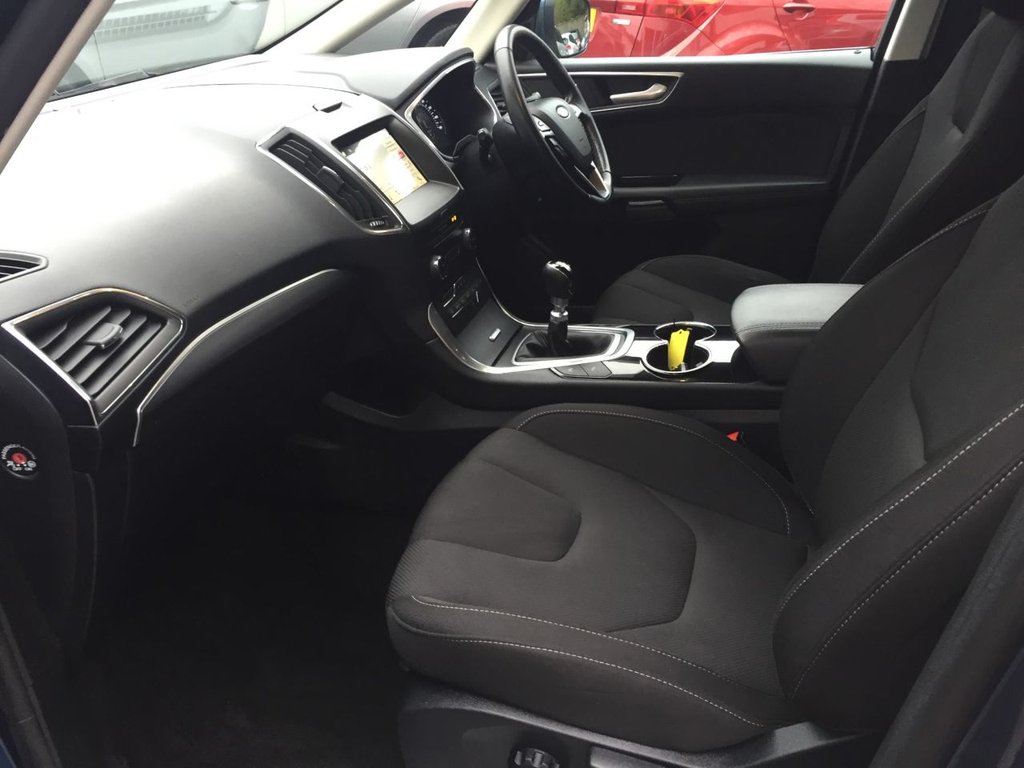USED 2019 69 FORD S-MAX 2.0 TITANIUM ECOBLUE 5d 148 BHP DAB + SAT NAV