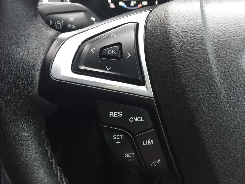 USED 2019 69 FORD S-MAX 2.0 TITANIUM ECOBLUE 5d 148 BHP DAB + SAT NAV