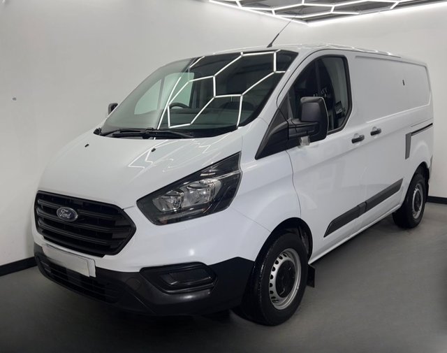 View our FORD TRANSIT CUSTOM
