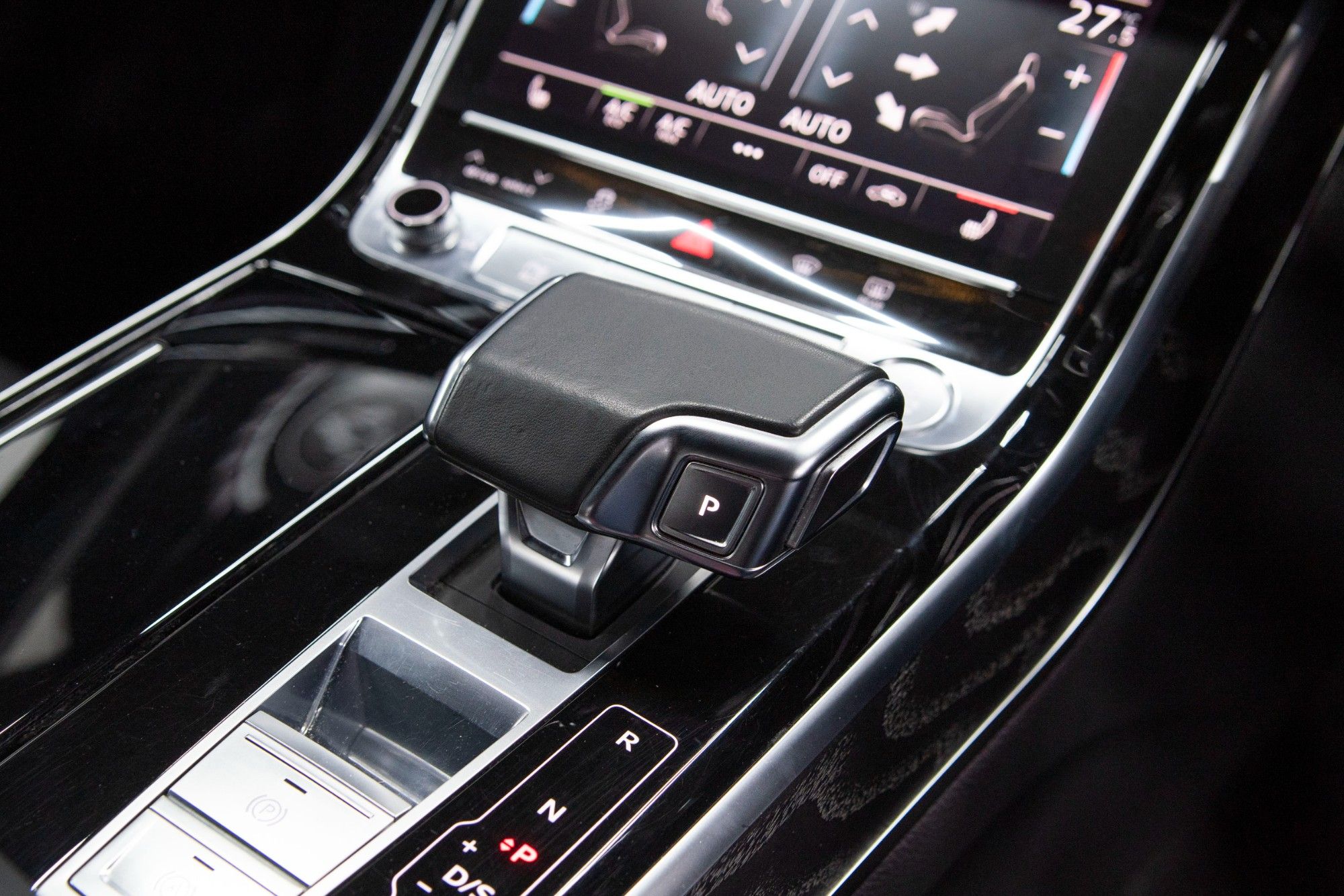 USED 2020 70 AUDI A8 3.0 TDI QUATTRO S LINE MHEV  