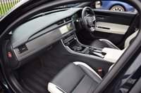 USED 2017 JAGUAR XF 3.0 V6 S 4d 296 BHP PAN ROOF / PRO NAV / MERIDIAN