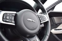 USED 2017 JAGUAR XF 3.0 V6 S 4d 296 BHP PAN ROOF / PRO NAV / MERIDIAN
