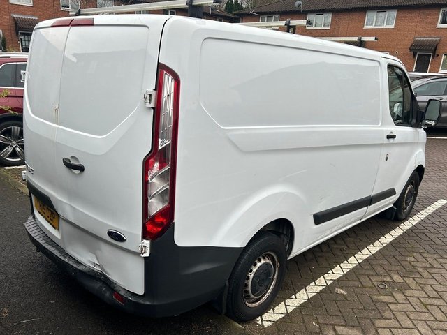 2015 FORD TRANSIT CUSTOM - Photo 2