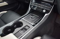 USED 2016 16 JAGUAR XE 3.0 S 4d 335 BHP PAN ROOF / MERIDIAN / BLACK PK