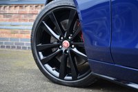 USED 2016 16 JAGUAR XE 3.0 S 4d 335 BHP PAN ROOF / MERIDIAN / BLACK PK