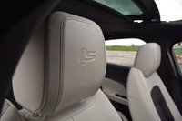 USED 2016 16 JAGUAR XE 3.0 S 4d 335 BHP PAN ROOF / MERIDIAN / BLACK PK