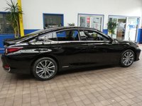 USED 2021 21 LEXUS ES 2.5 300H 4d 215 BHP SAT NAV LEATHER SUNROOF CAMERA PARKING SENSORS 1 OWNER EXCELLENT SERVICE HISTORY 10 YR LEXUS WARRANTY