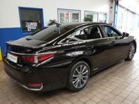 USED 2021 21 LEXUS ES 2.5 300H 4d 215 BHP SAT NAV LEATHER SUNROOF CAMERA PARKING SENSORS 1 OWNER EXCELLENT SERVICE HISTORY 10 YR LEXUS WARRANTY