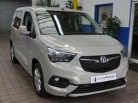 USED 2020 20 VAUXHALL COMBO LIFE 1.2 ENERGY S/S 5d 109 BHP 7 SEATS SAT NAV CRUISE PARKING SENSORS 1 OWNER 6 MONTHS GOLD WARRANTY