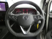 USED 2020 20 VAUXHALL COMBO LIFE 1.2 ENERGY S/S 5d 109 BHP 7 SEATS SAT NAV CRUISE PARKING SENSORS 1 OWNER 6 MONTHS GOLD WARRANTY