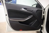 USED 2015 15 MERCEDES-BENZ GLA-CLASS 2.1 GLA200 CDI AMG LINE PREMIUM 5d 136 BHP 