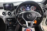 USED 2015 15 MERCEDES-BENZ GLA-CLASS 2.1 GLA200 CDI AMG LINE PREMIUM 5d 136 BHP 