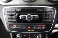 USED 2015 15 MERCEDES-BENZ GLA-CLASS 2.1 GLA200 CDI AMG LINE PREMIUM 5d 136 BHP 