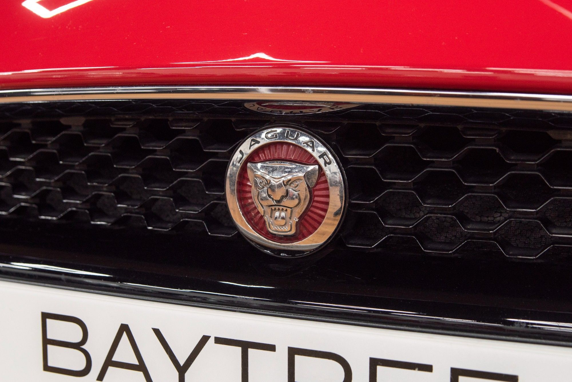 USED 2014 14 JAGUAR F-TYPE 5.0 R  