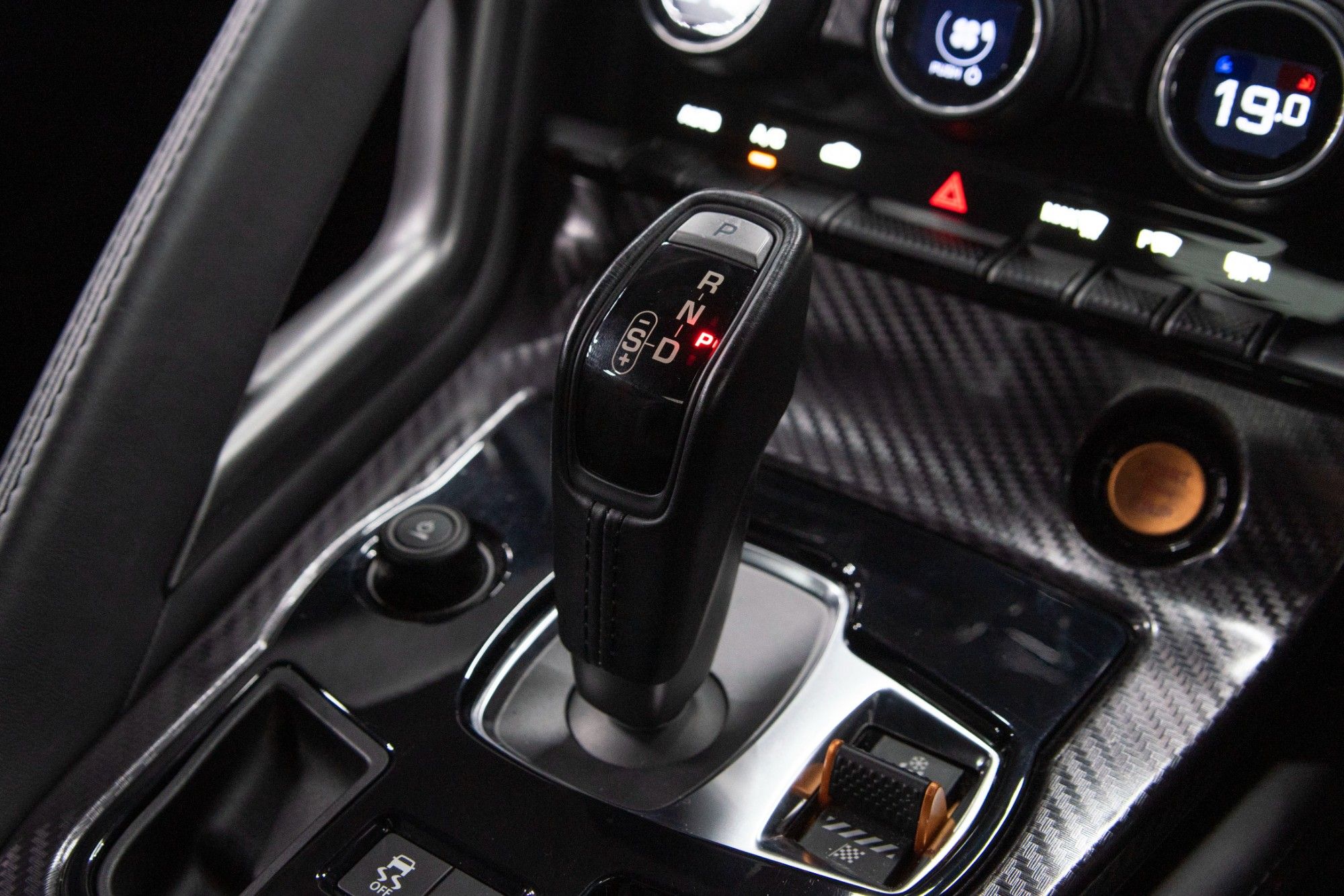 USED 2014 14 JAGUAR F-TYPE 5.0 R  